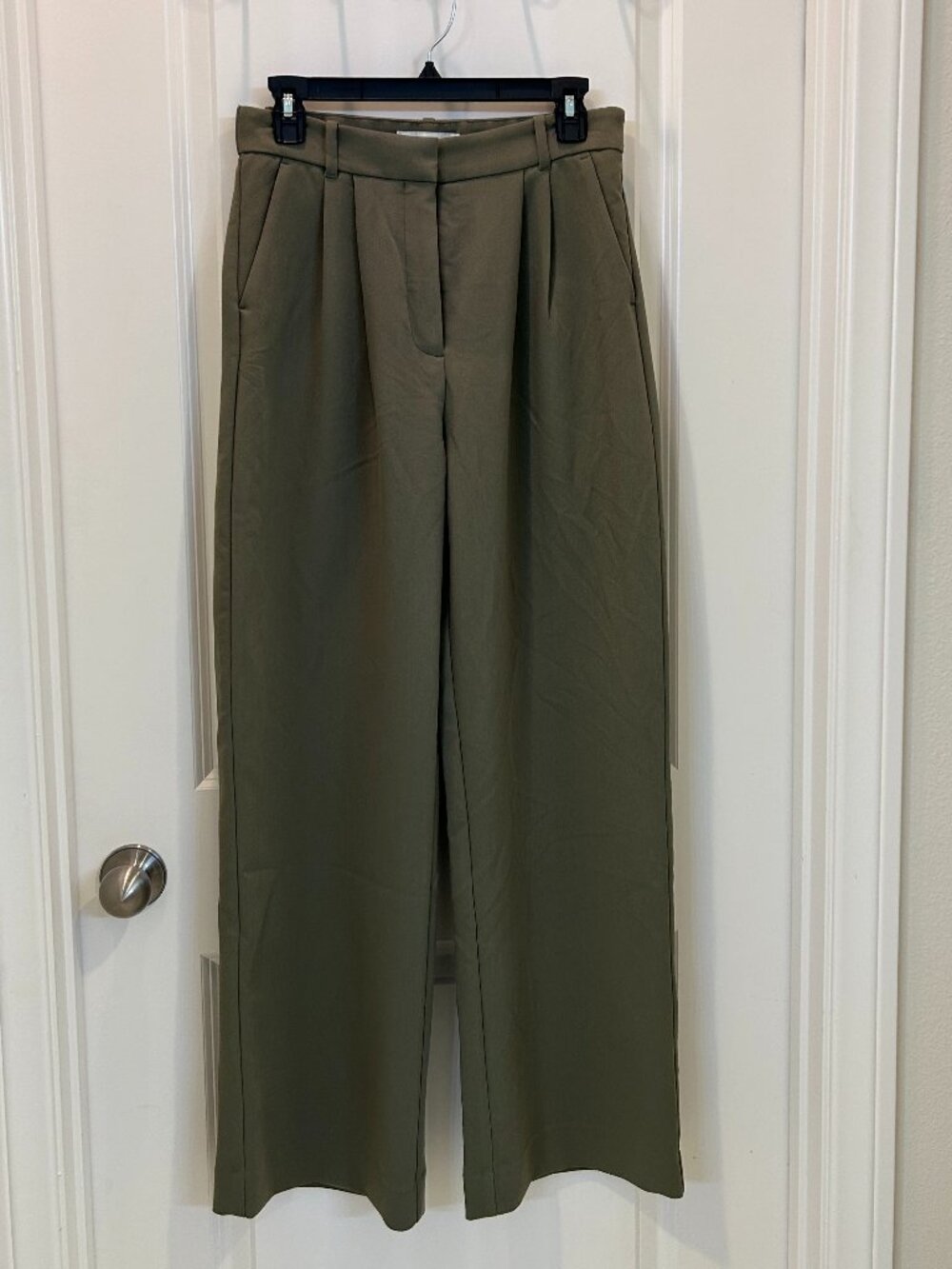 Women's A&F Sloane Tailored Pant - Olive 29R